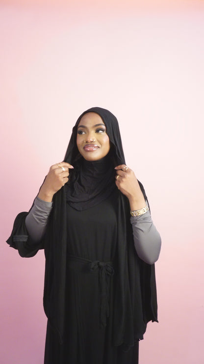 The Maryam Labour Gown